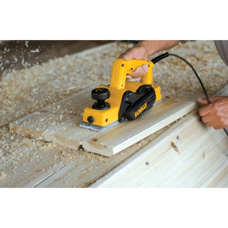 DEWALT 5.5A 3-1/4 In. 1/16 In. Depth Planer