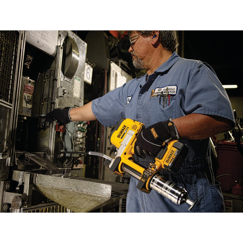 DEWALT 20 Volt MAX Lithium-Ion Cordless Grease Gun Kit