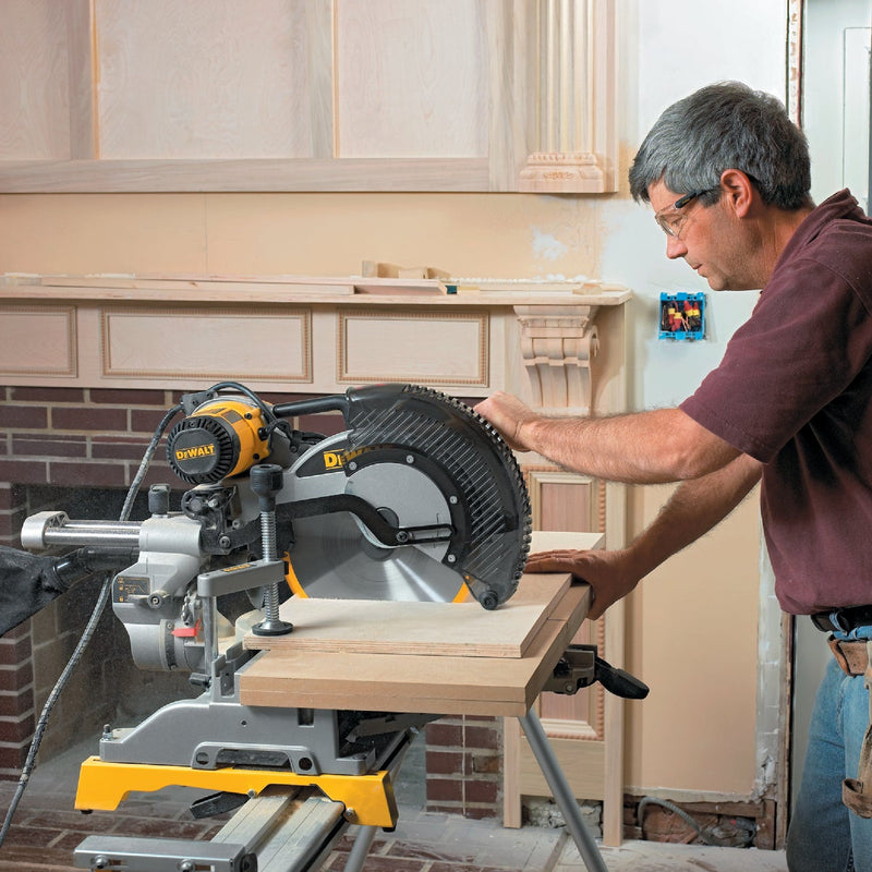 DEWALT 12 In. 15-Amp Dual-Bevel Sliding Compound Miter Saw