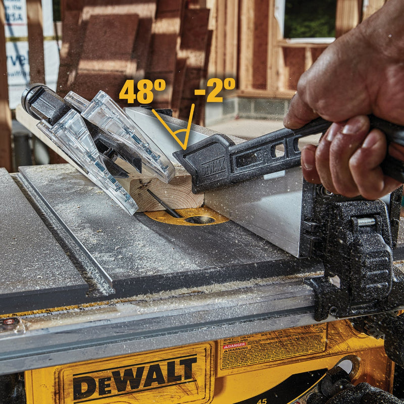 DEWALT 15-Amp 8-1/4 In. Compact Portable Jobsite Table Saw