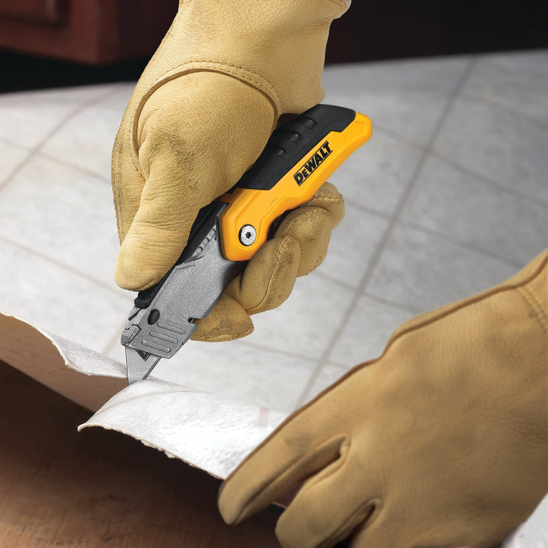 DEWALT Retractable Folding Utility Knife