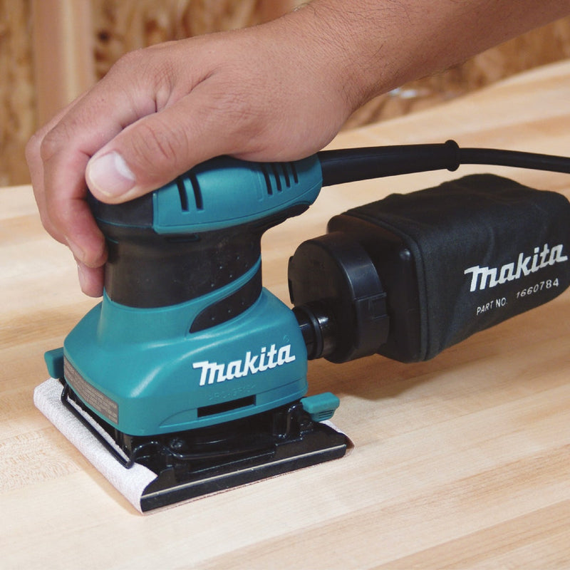 Makita 1.6A Finish Sander