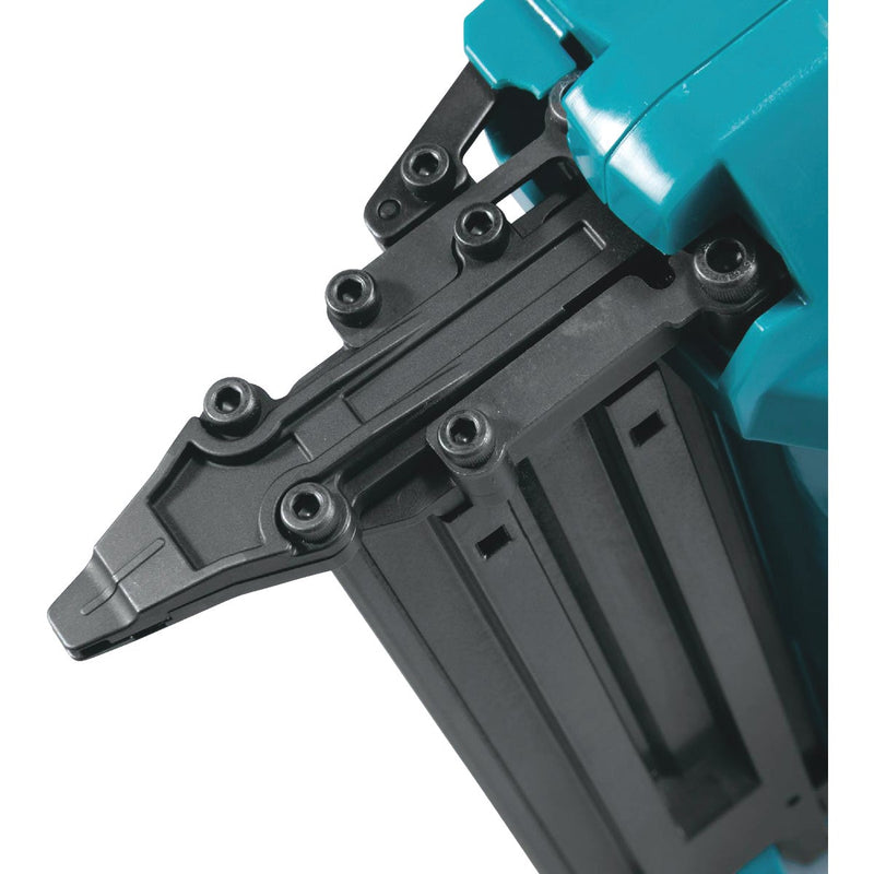 Makita 18 Volt LXT Lithium-Ion 16-Gauge 2-1/2 In. Cordless Finish Nailer (Tool Only)