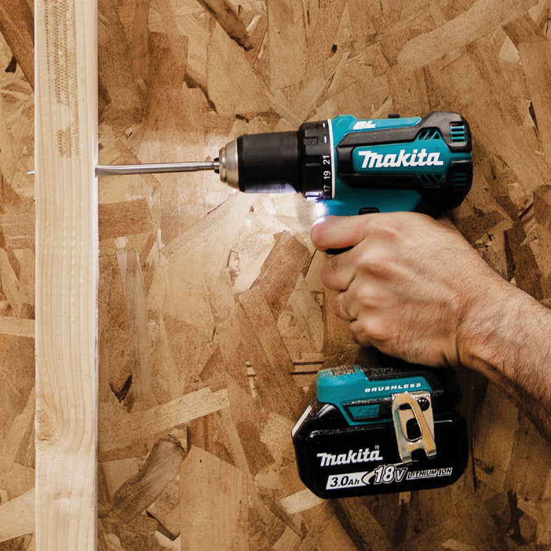 Makita 18-Volt LXT Lithium-Ion 1/2 In. Brushless Cordless Drill/Driver Kit