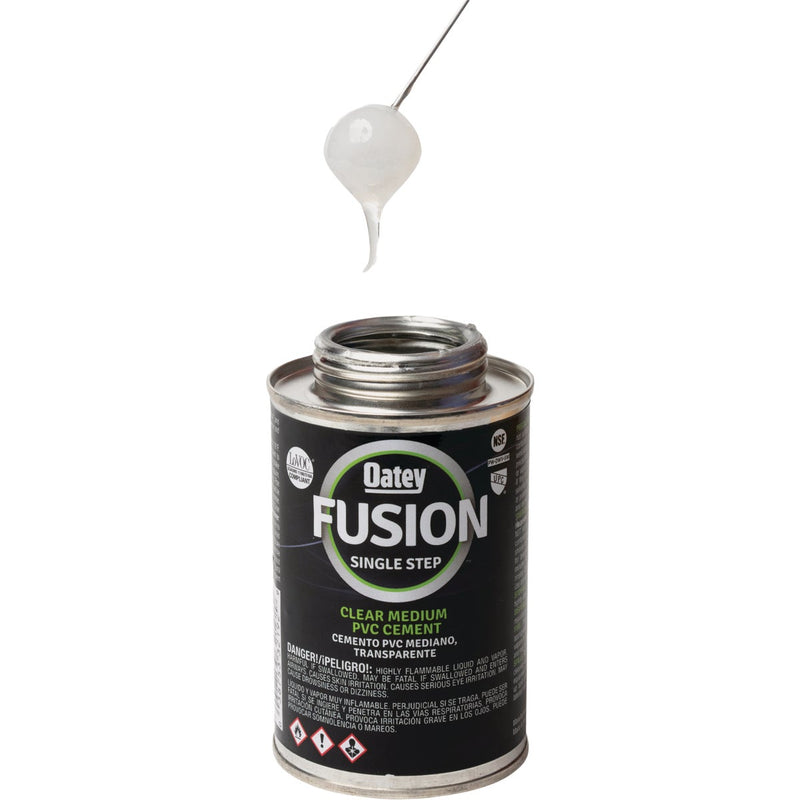 Oatey FUSION 4 Oz. Single-Step Medium Bodied Clear Priming PVC Cement