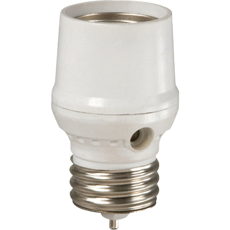 Westek Screw-In White Dusk To Dawn Photocell Lamp Control