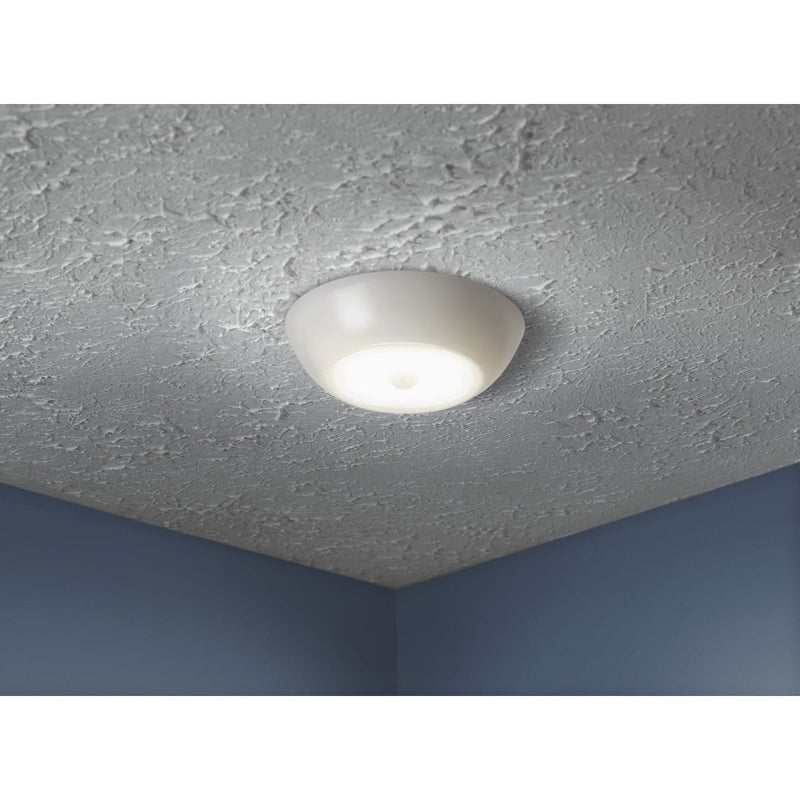 Mr. Beams UltraBright 300-Lumen White Motion Sensing/Dusk-To-Dawn Outdoor Battery Operated LED Ceiling Light Fixture