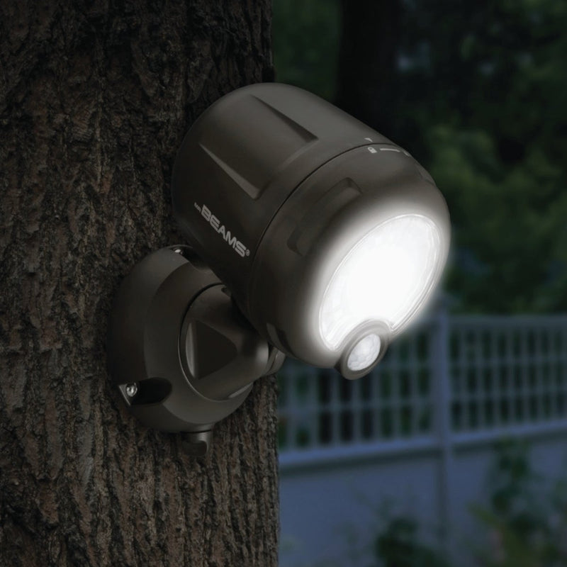 Mr. Beams XT 200-Lumen Brown Motion Sensing/Dusk-To-Dawn Spotlight Outdoor Battery Operated LED Light Fixture