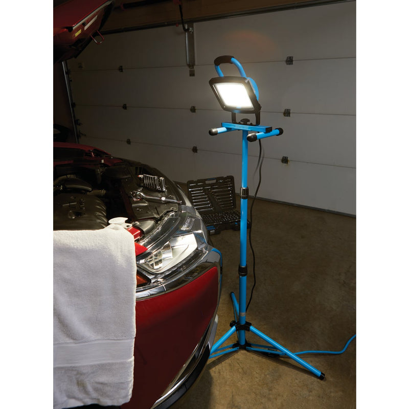 Channellock 6600 Lm. LED Tripod Stand-Up Work Light