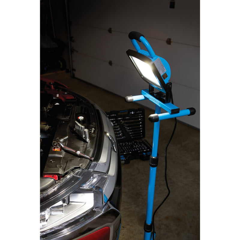 Channellock 6600 Lm. LED Tripod Stand-Up Work Light