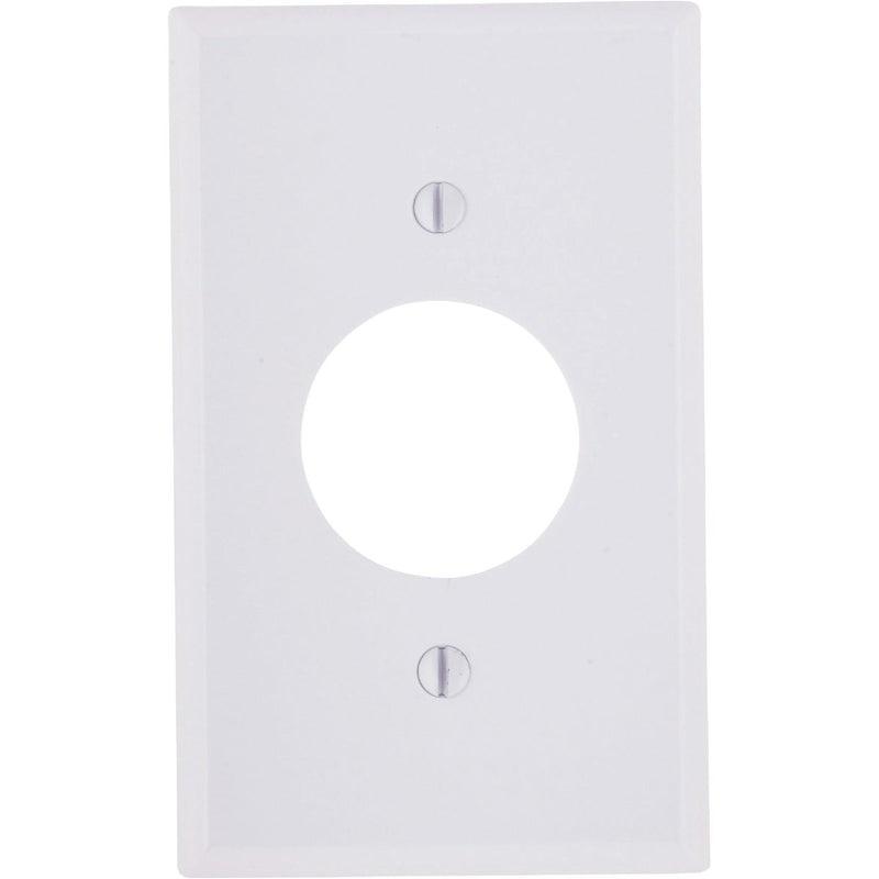 Leviton 1-Gang Smooth Plastic Single Outlet Wall Plate, White