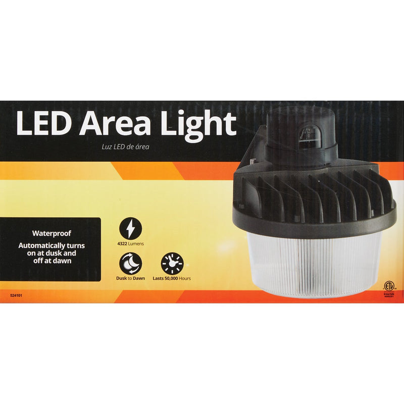 Dusk to Dawn LED Outdoor Area Light, 4322 Lm.