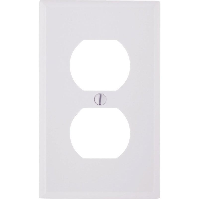 Leviton 1-Gang Smooth Plastic Outlet Wall Plate, White