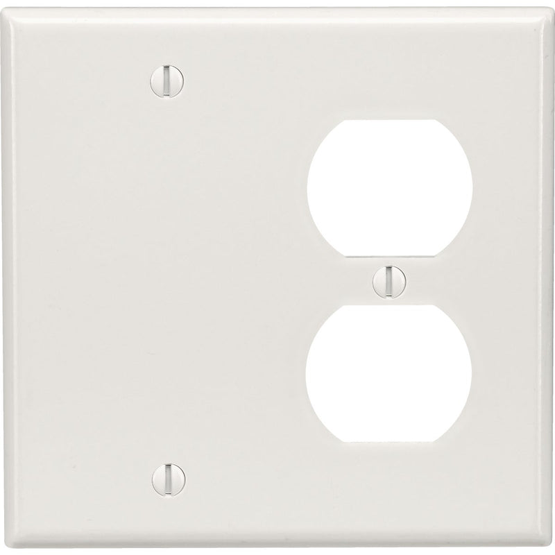 Leviton 2-Gang Thermoset Plastic Blank/Duplex Receptacle Wall Plate, White