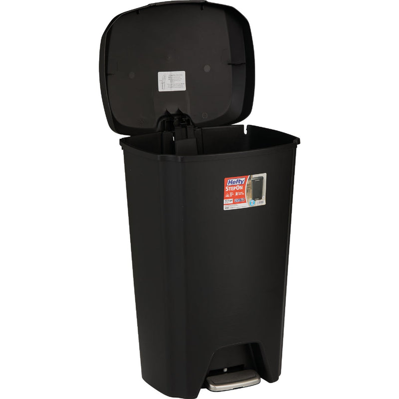 Hefty 12.1 Gal. StepOn Trash Can