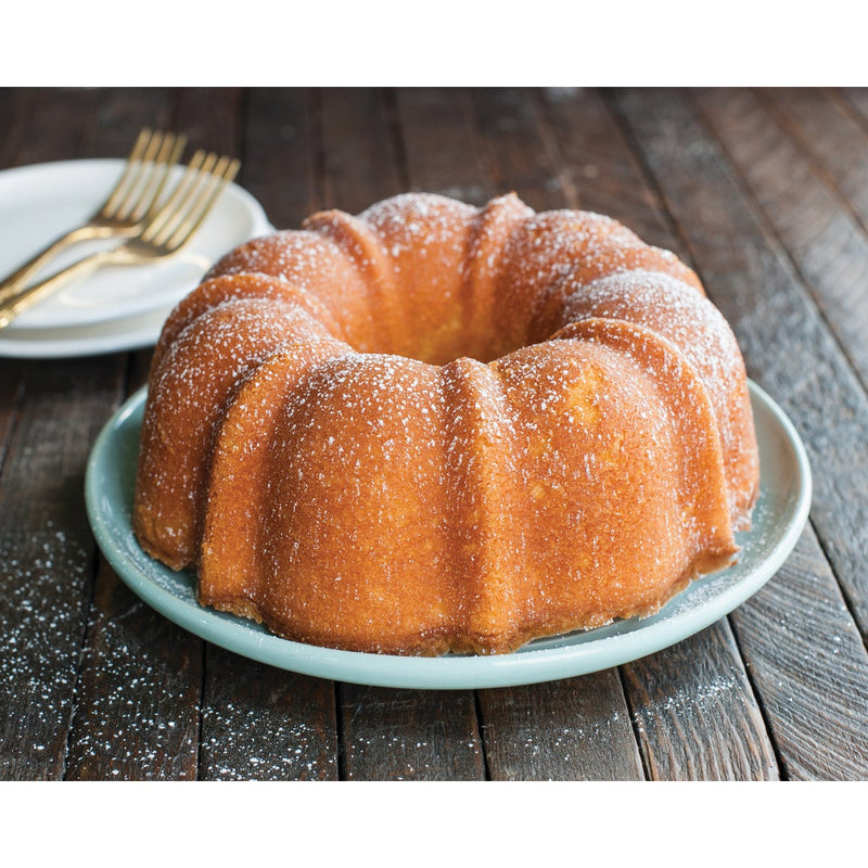 Nordic Ware 6-Cup Bundt Cake Pan