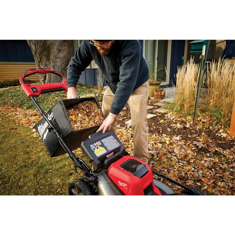 Milwaukee M18 FUEL 21 In. Brushless Self-Propelled Dual Battery Cordless Lawn Mower Kit with (2) 12.0 Ah Batteries & Charger