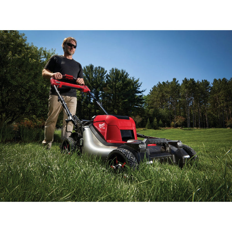 Milwaukee M18 FUEL 21 In. Brushless Self-Propelled Dual Battery Cordless Lawn Mower Kit with (2) 12.0 Ah Batteries & Charger