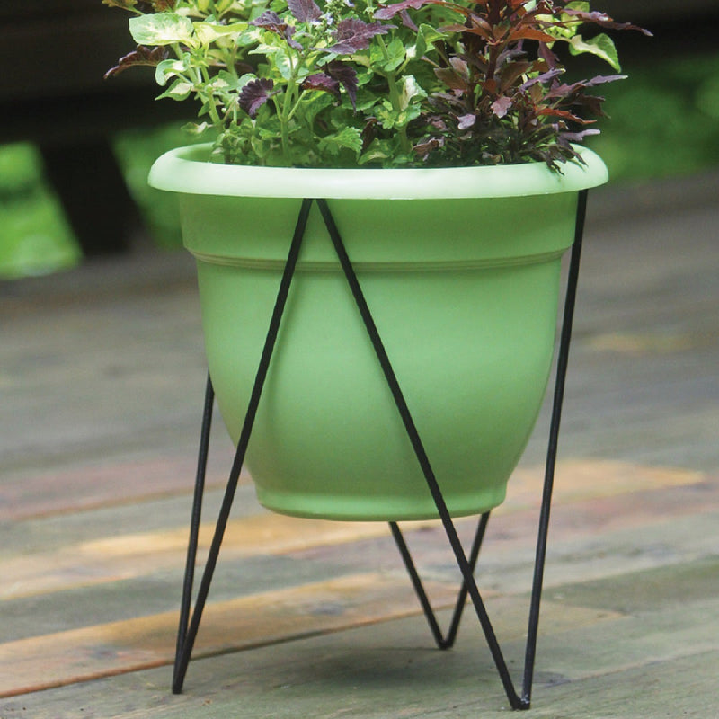 American Gardenworks Urban Living Matte Black Powder Coated Steel 12 In. Pot Holder