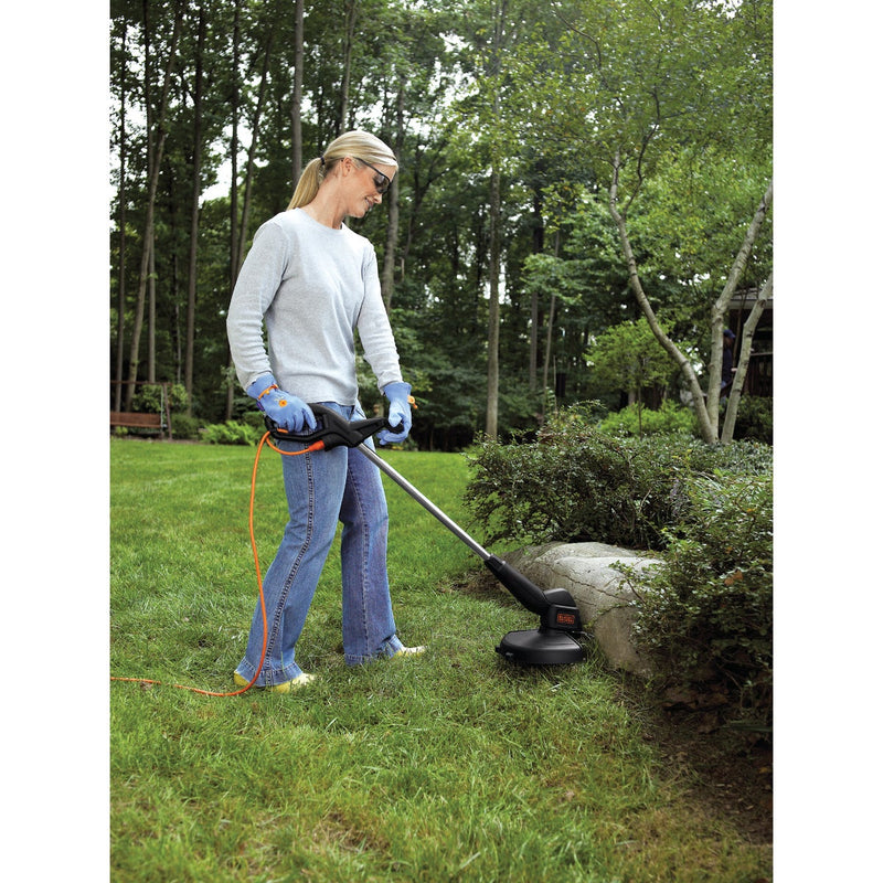 Black & Decker 12 In. 3.5-Amp Corded Electric String Trimmer Edger