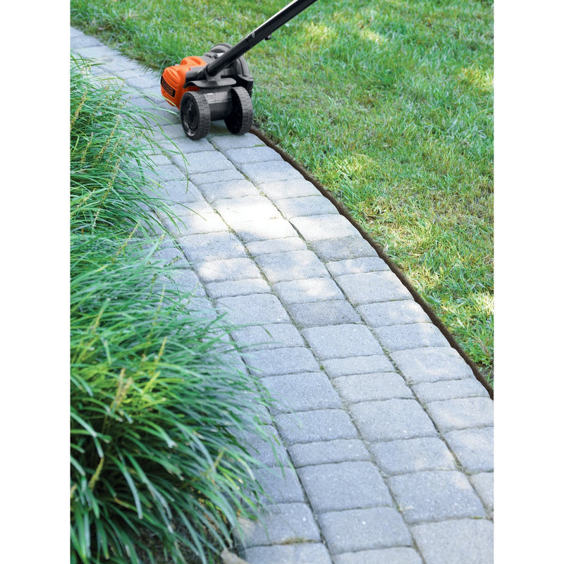 Black & Decker 2-In-1 7-1/2 In. 12-Amp Corded Electric Lawn Edger & Trencher