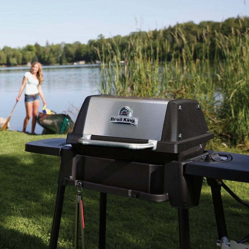 Broil King Porta-Chef 120 Black 348 Sq. In. LP Portable Gas Grill